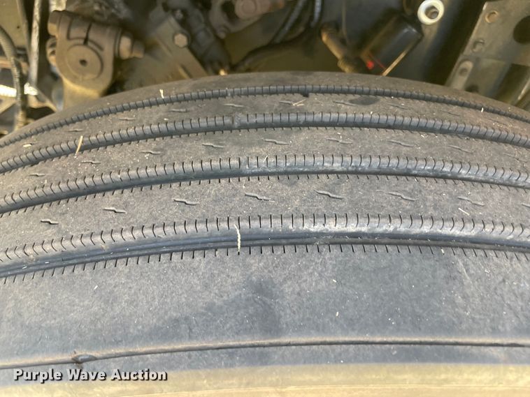 image for item KJ9716 2000 Peterbilt 378  semi truck