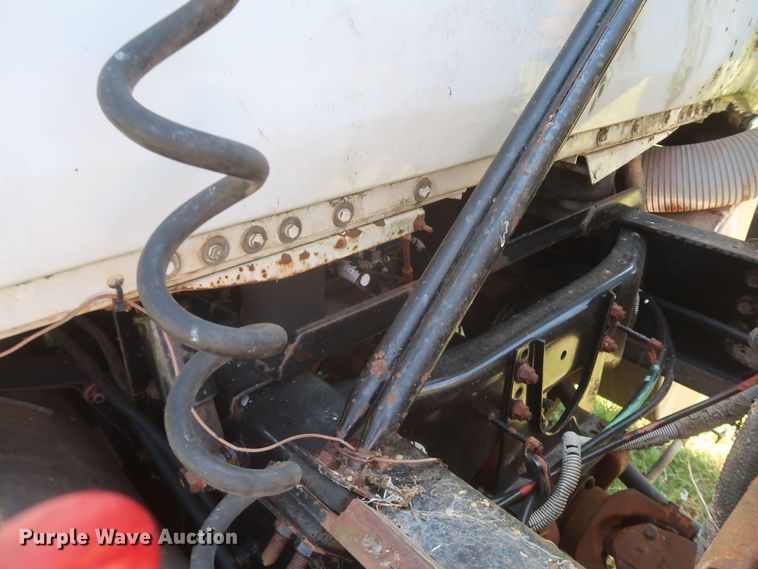 image for item KR9891 1989 White GMC Aero WIA  semi truck