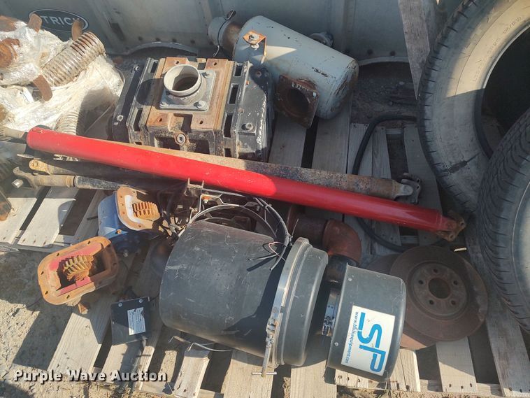 image for item LK9038 Truck parts