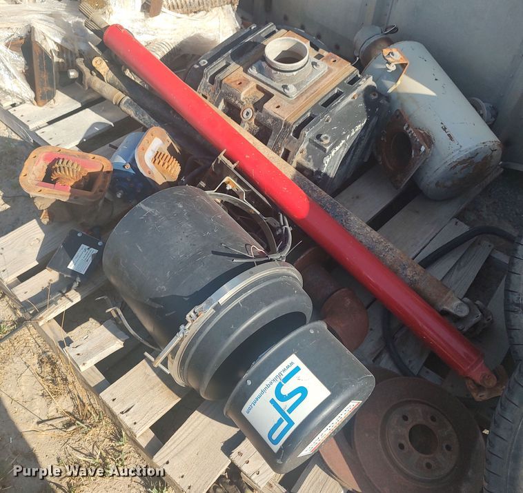 image for item LK9038 Truck parts