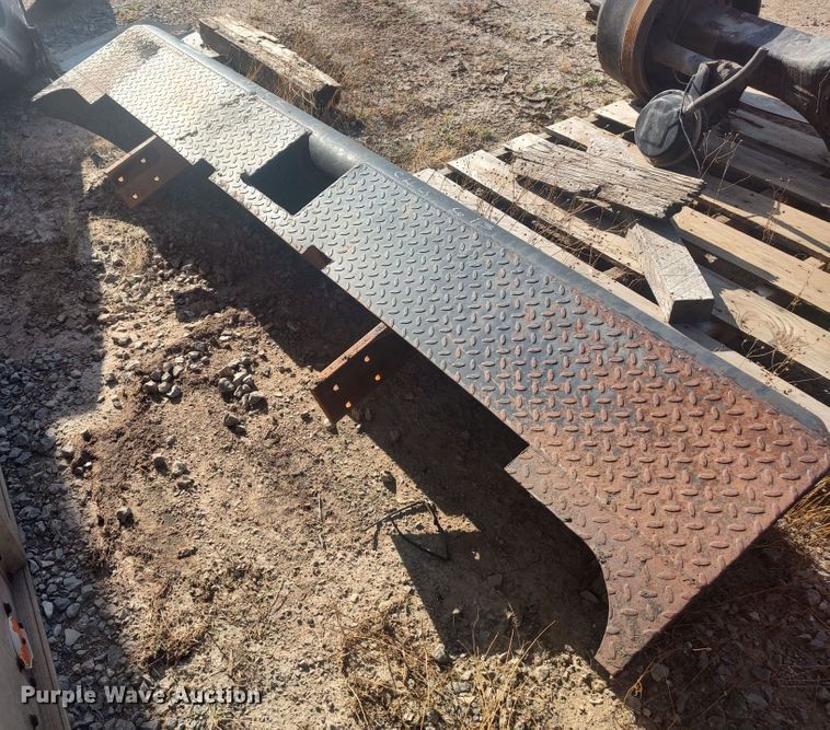 image for item LK9039 Steel bumper