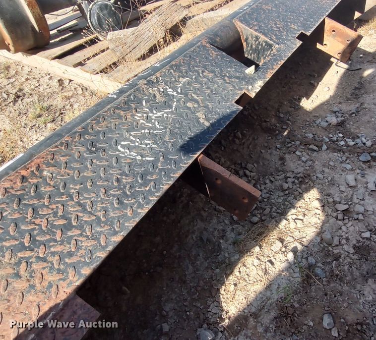 image for item LK9039 Steel bumper
