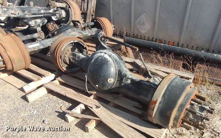 image for item LK9040 (4) axle housings