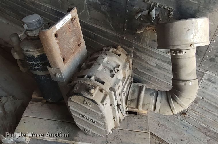 image for item LK9041 Tuthill blower