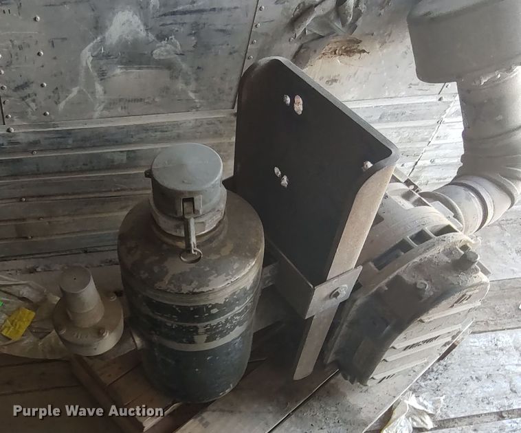 image for item LK9041 Tuthill blower