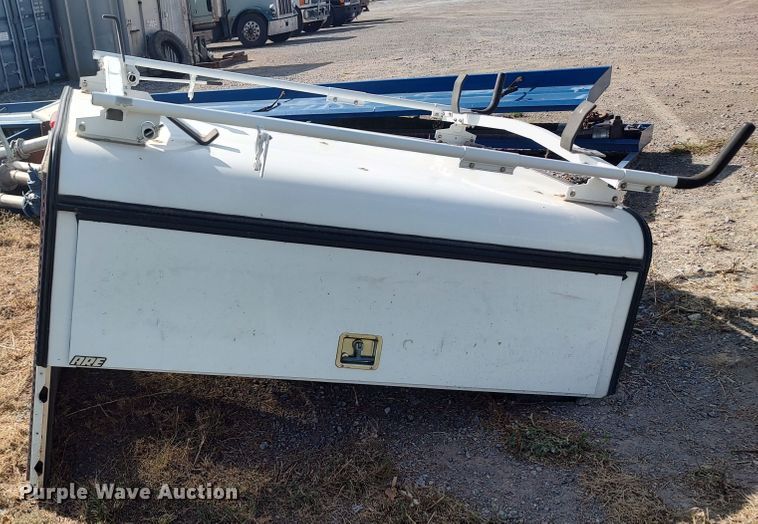 image for item LK9044 ARE  topper