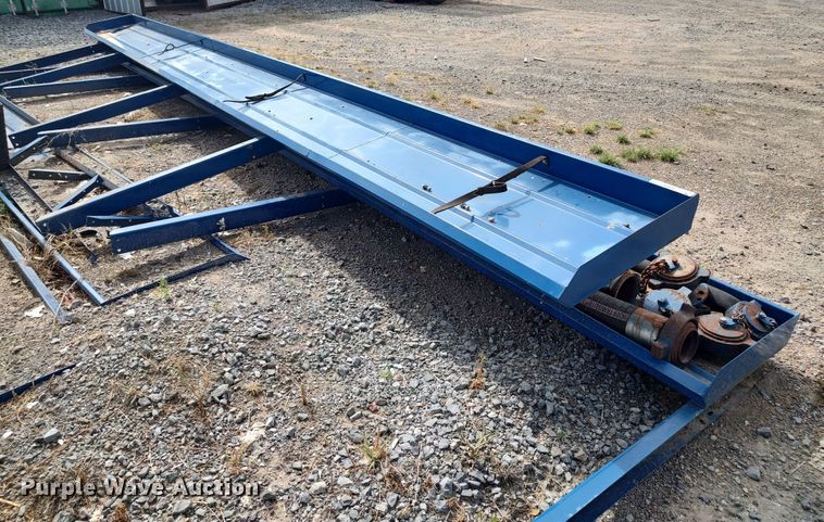 image for item LK9046 (4) tank trailer trays