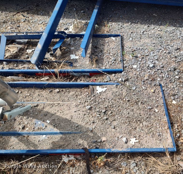 image for item LK9046 (4) tank trailer trays