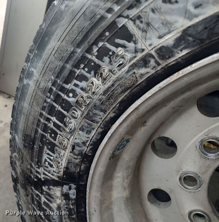 image for item LK9047 (4) Yokohoma 445/50R22.5 tires and wheels