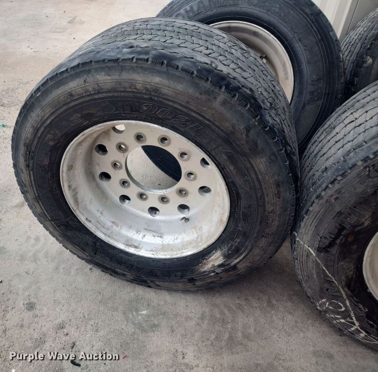 image for item LK9047 (4) Yokohoma 445/50R22.5 tires and wheels