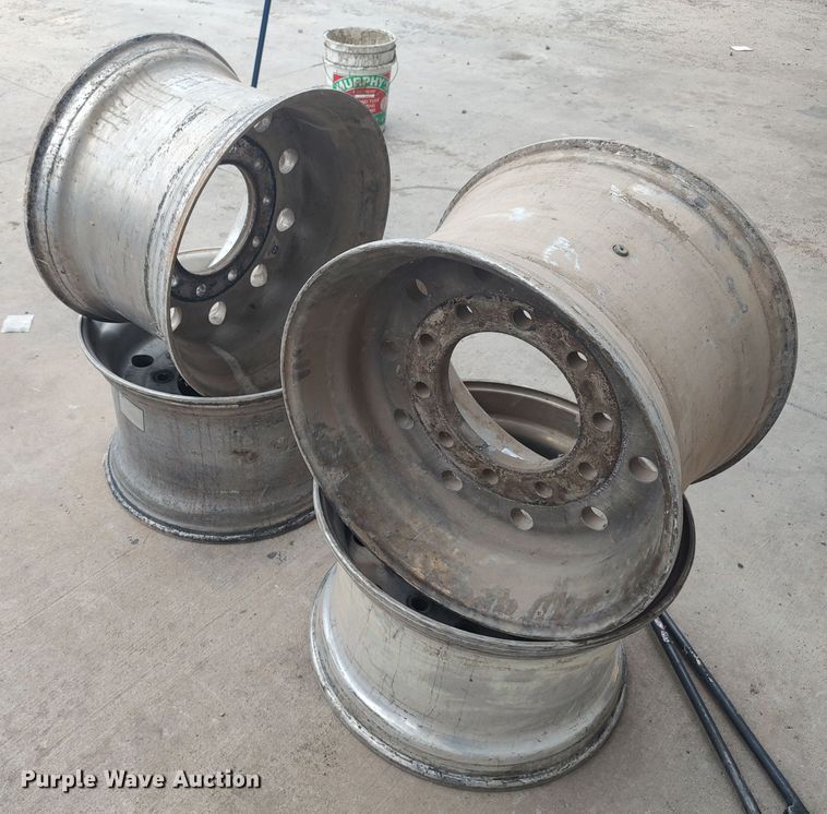 image for item LK9048 (4) super single wheels