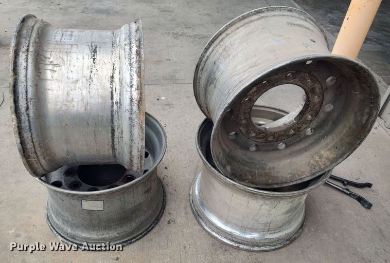 image for item LK9048 (4) super single wheels