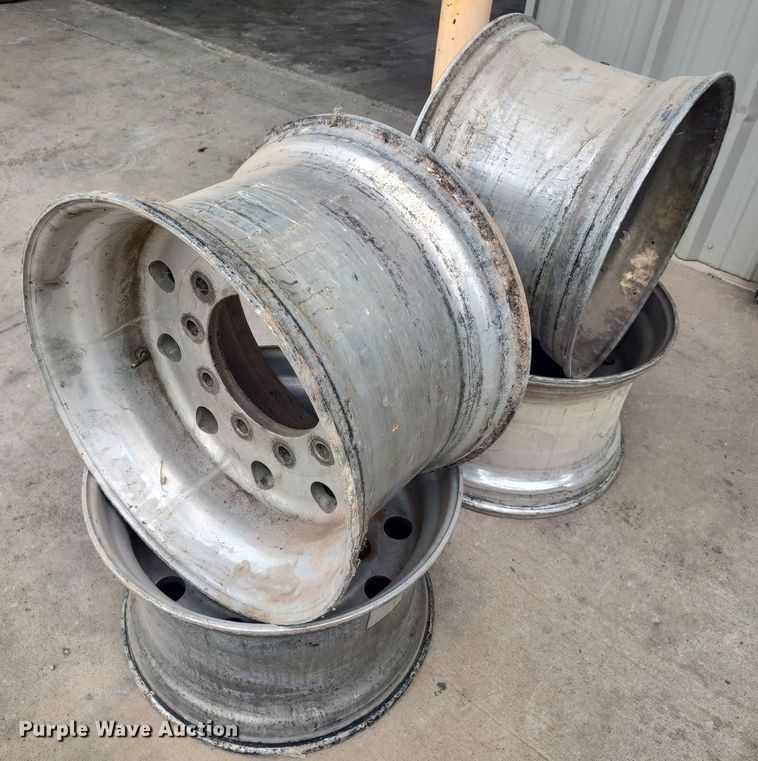 image for item LK9048 (4) super single wheels