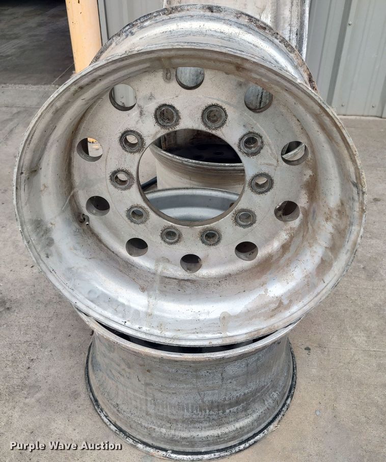 image for item LK9048 (4) super single wheels