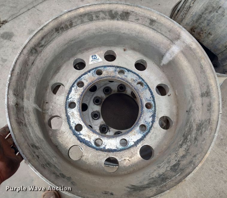 image for item LK9048 (4) super single wheels