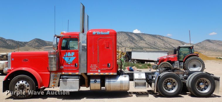 image for item LT9912 2016 Peterbilt 389  semi truck