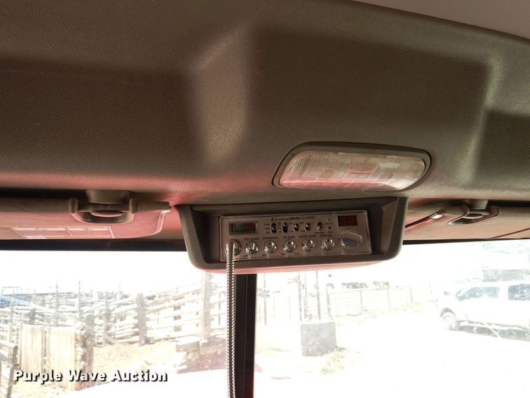 image for item LT9912 2016 Peterbilt 389  semi truck