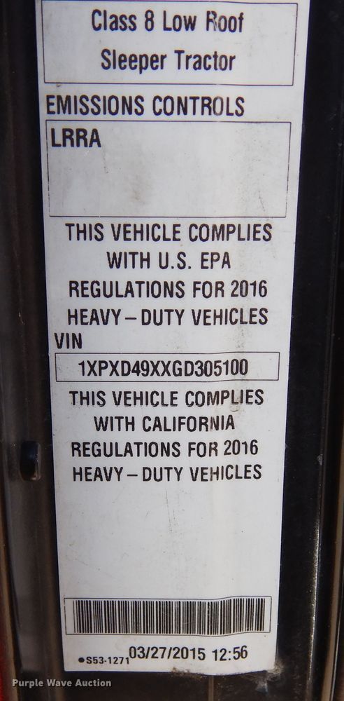 image for item LT9912 2016 Peterbilt 389  semi truck