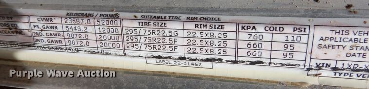 image for item LT9912 2016 Peterbilt 389  semi truck