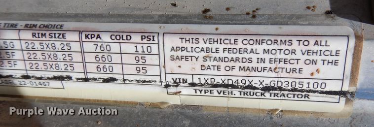 image for item LT9912 2016 Peterbilt 389  semi truck