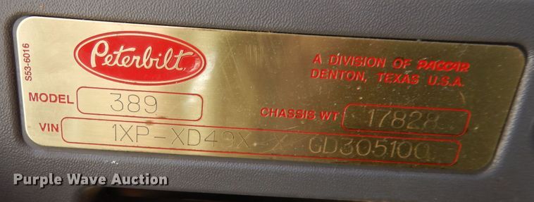 image for item LT9912 2016 Peterbilt 389  semi truck