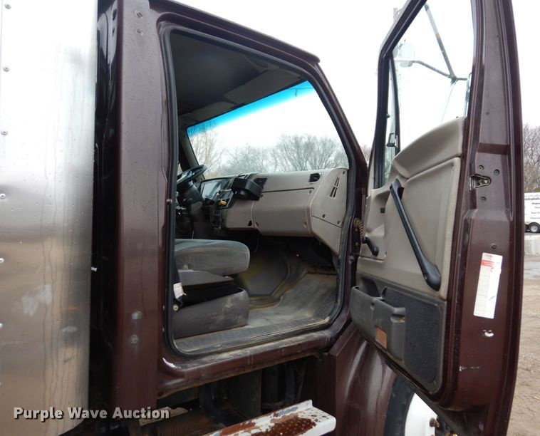 image for item MF9558 2005 Sterling Acterra  box truck