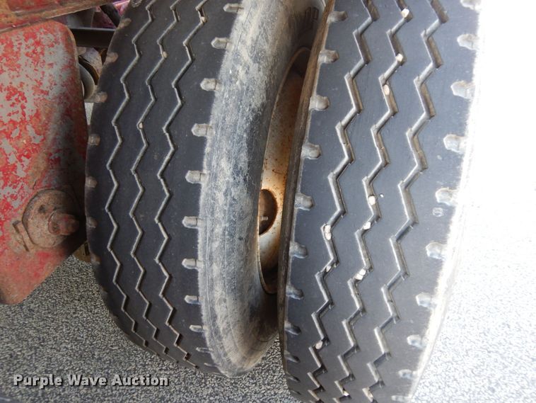 image for item MF9729 2008 Smith Co S3-42-34  side dump trailer