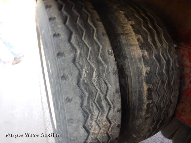 image for item MF9729 2008 Smith Co S3-42-34  side dump trailer