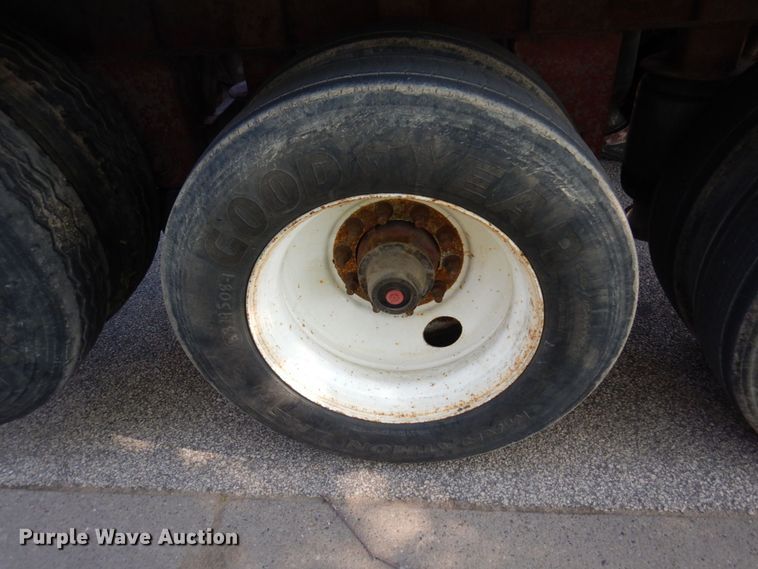 image for item MF9729 2008 Smith Co S3-42-34  side dump trailer