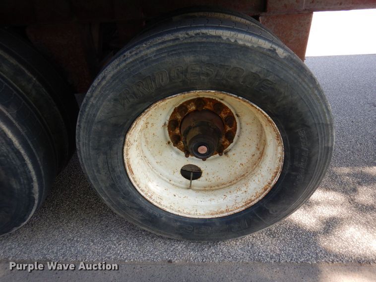 image for item MF9729 2008 Smith Co S3-42-34  side dump trailer