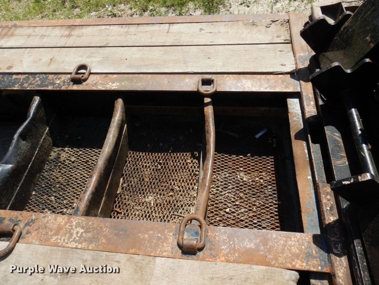 image for item MF9730 1998 Kalyn Siebert  lowboy equipment trailer