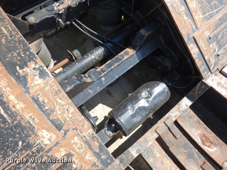 image for item MF9730 1998 Kalyn Siebert  lowboy equipment trailer