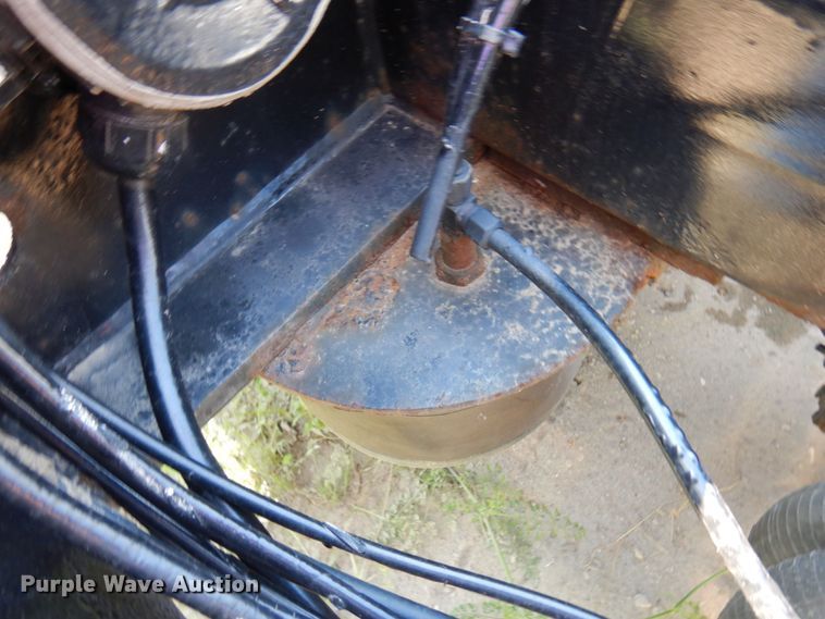 image for item MF9730 1998 Kalyn Siebert  lowboy equipment trailer