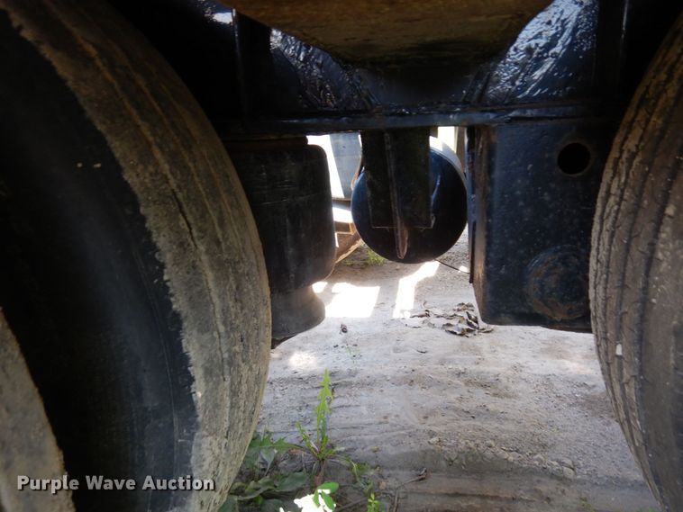 image for item MF9730 1998 Kalyn Siebert  lowboy equipment trailer