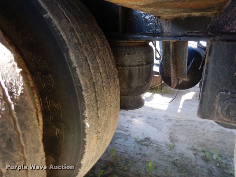 image for item MF9730 1998 Kalyn Siebert  lowboy equipment trailer