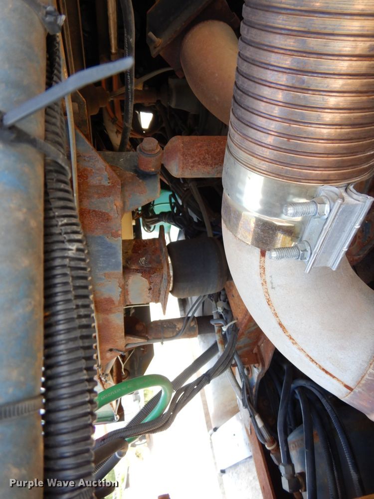 image for item MF9735 2009 Western Star 4900SA  semi truck