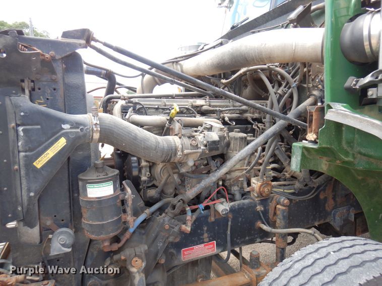 image for item MF9735 2009 Western Star 4900SA  semi truck