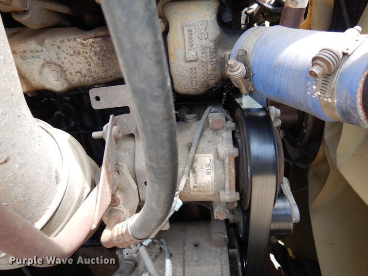 image for item MF9735 2009 Western Star 4900SA  semi truck