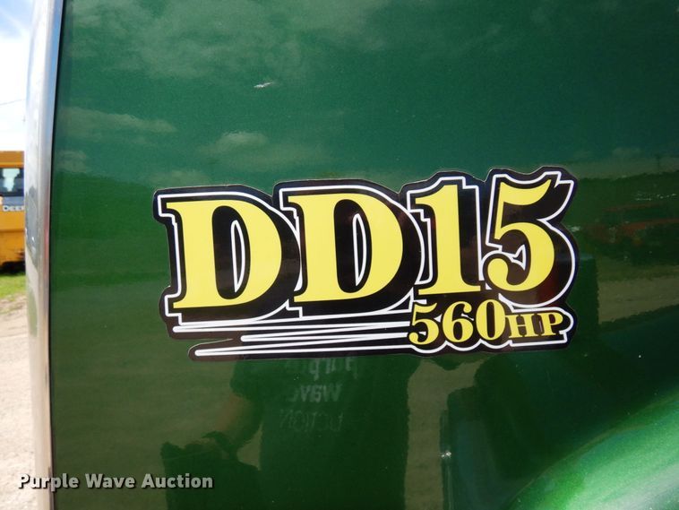 image for item MF9735 2009 Western Star 4900SA  semi truck