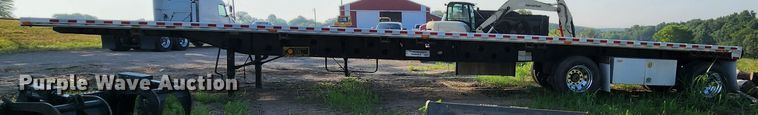 image for item MK9055 2006 Transcraft Eagle 2  flatbed trailer