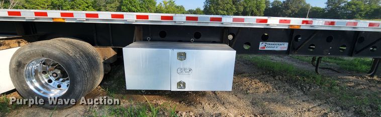 image for item MK9055 2006 Transcraft Eagle 2  flatbed trailer