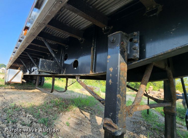 image for item MK9055 2006 Transcraft Eagle 2  flatbed trailer