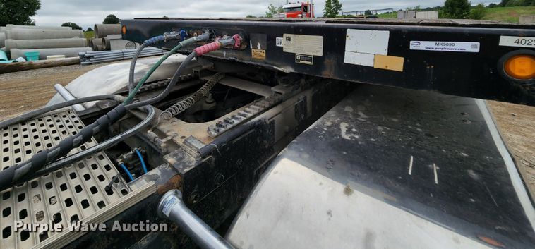 image for item MK9090 2008 Trail King TK50  drop deck equipment trailer