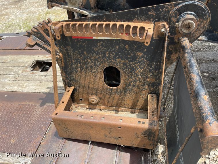 image for item MU9001 2009 Trail Eze TE80DGWS53  lowboy equipment trailer