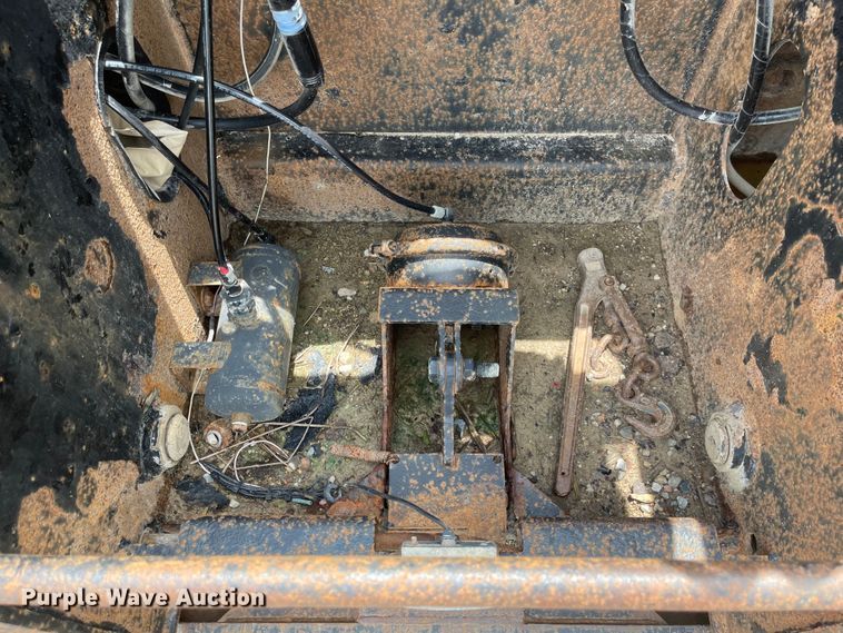 image for item MU9001 2009 Trail Eze TE80DGWS53  lowboy equipment trailer