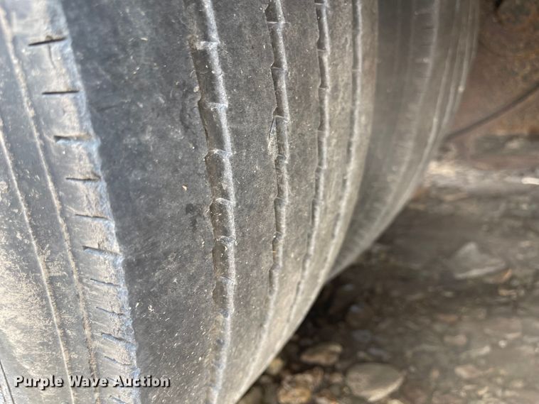 image for item MU9001 2009 Trail Eze TE80DGWS53  lowboy equipment trailer