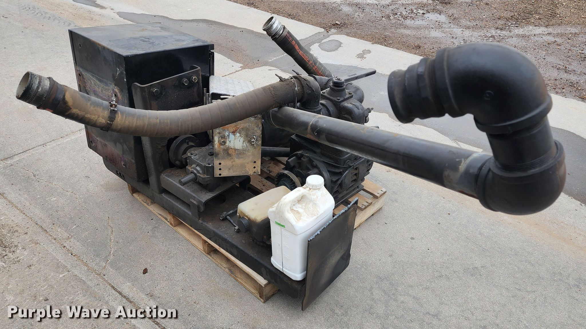 Masport H400W vacuum pump in Quinter, KS Item KC9448 sold Purple Wave