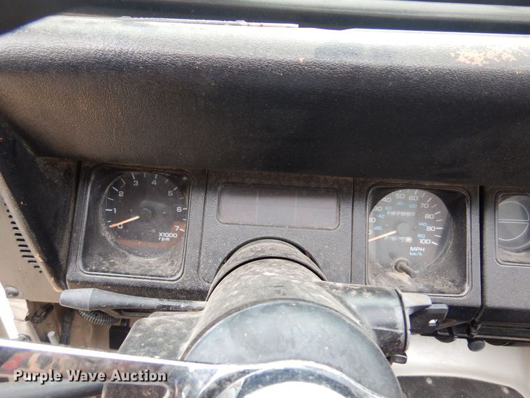 image for item DB7904 1995 Jeep Wrangler  SUV