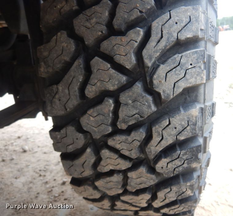 image for item DB7904 1995 Jeep Wrangler  SUV