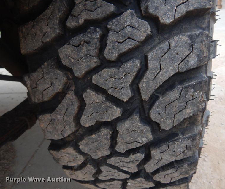 image for item DB7904 1995 Jeep Wrangler  SUV